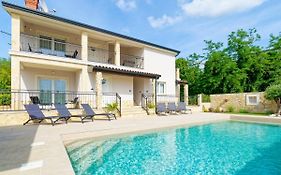 Villa Morgan By Rent Istria